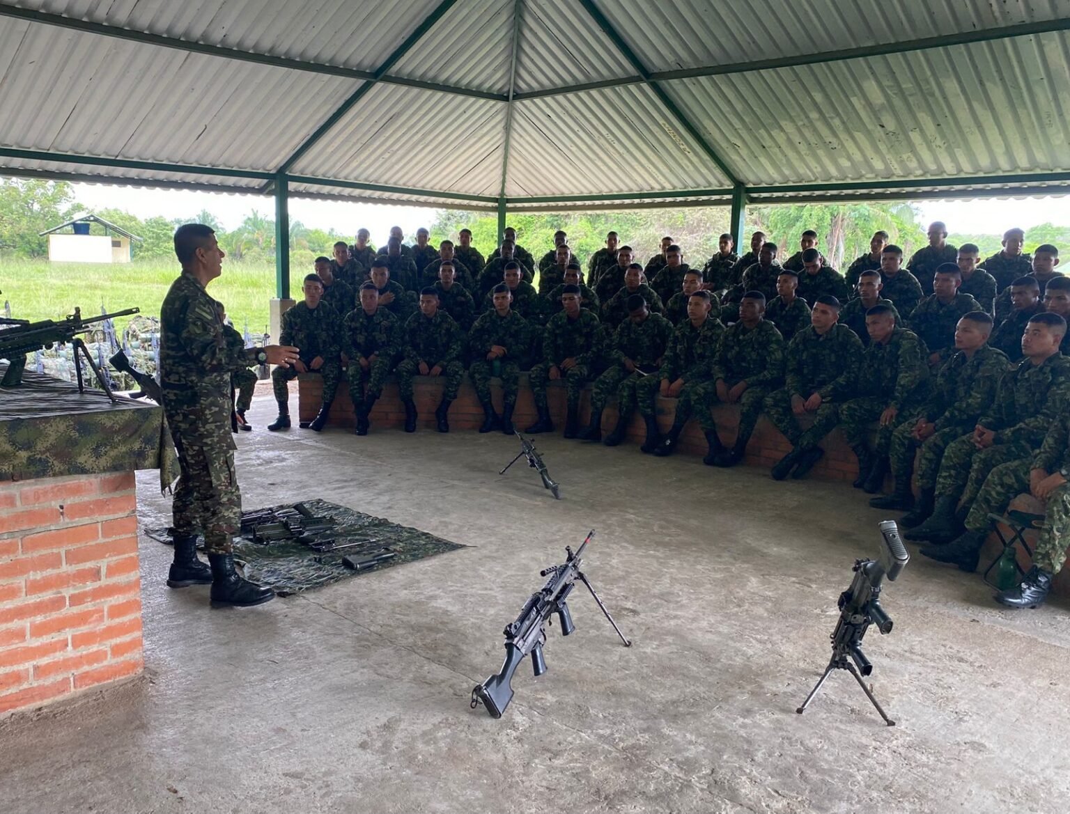 Batallón de Operaciones Terrestres N°21 “SoldadosProfesionales de la Selva