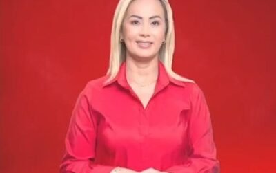 𝗠𝗼́𝗻𝗶𝗰𝗮 𝗞𝗮𝗿𝗶𝗻𝗮 𝗕𝗼𝗰𝗮𝗻𝗲𝗴𝗿𝗮